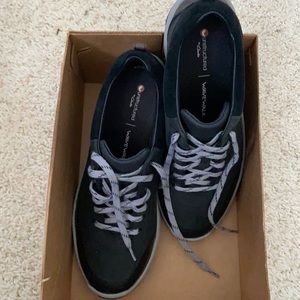 Clark NWT Wave Andes shoes